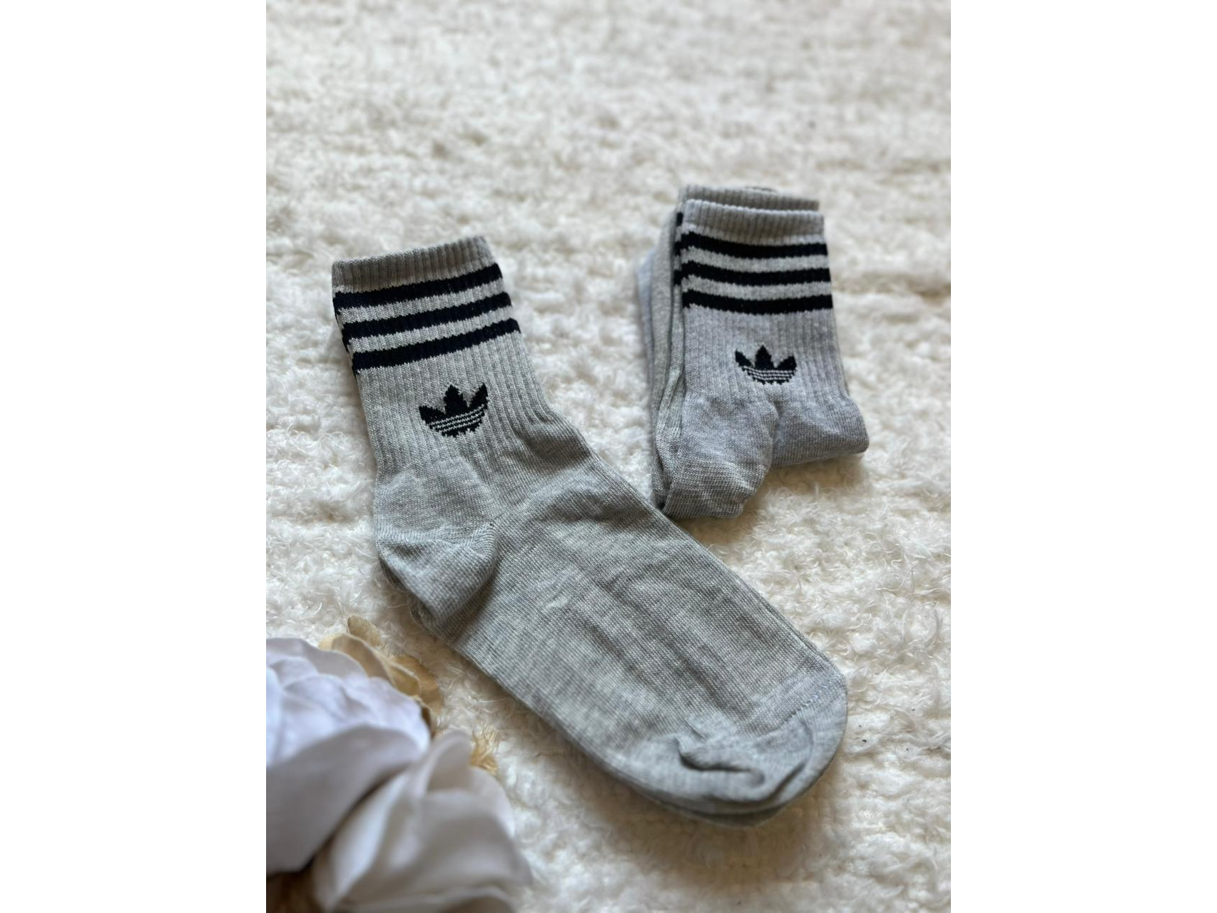 MEDIAS TENIS ADIDAS GRIS