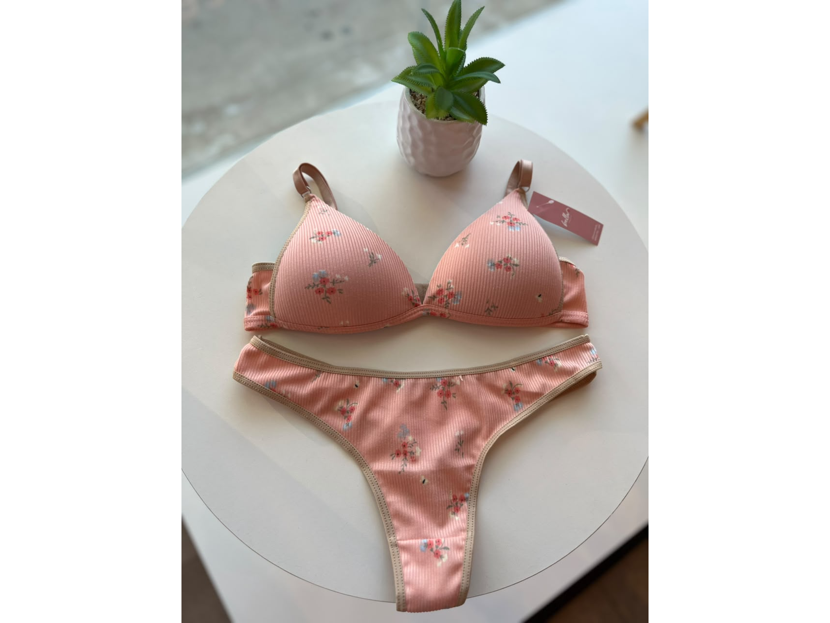 CONJUNTO TRIANGULO MORLEY ESTAMPADO