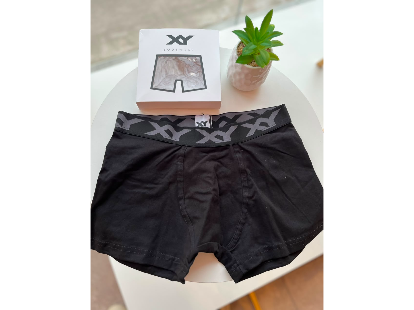 BOXER XY. NEGRO