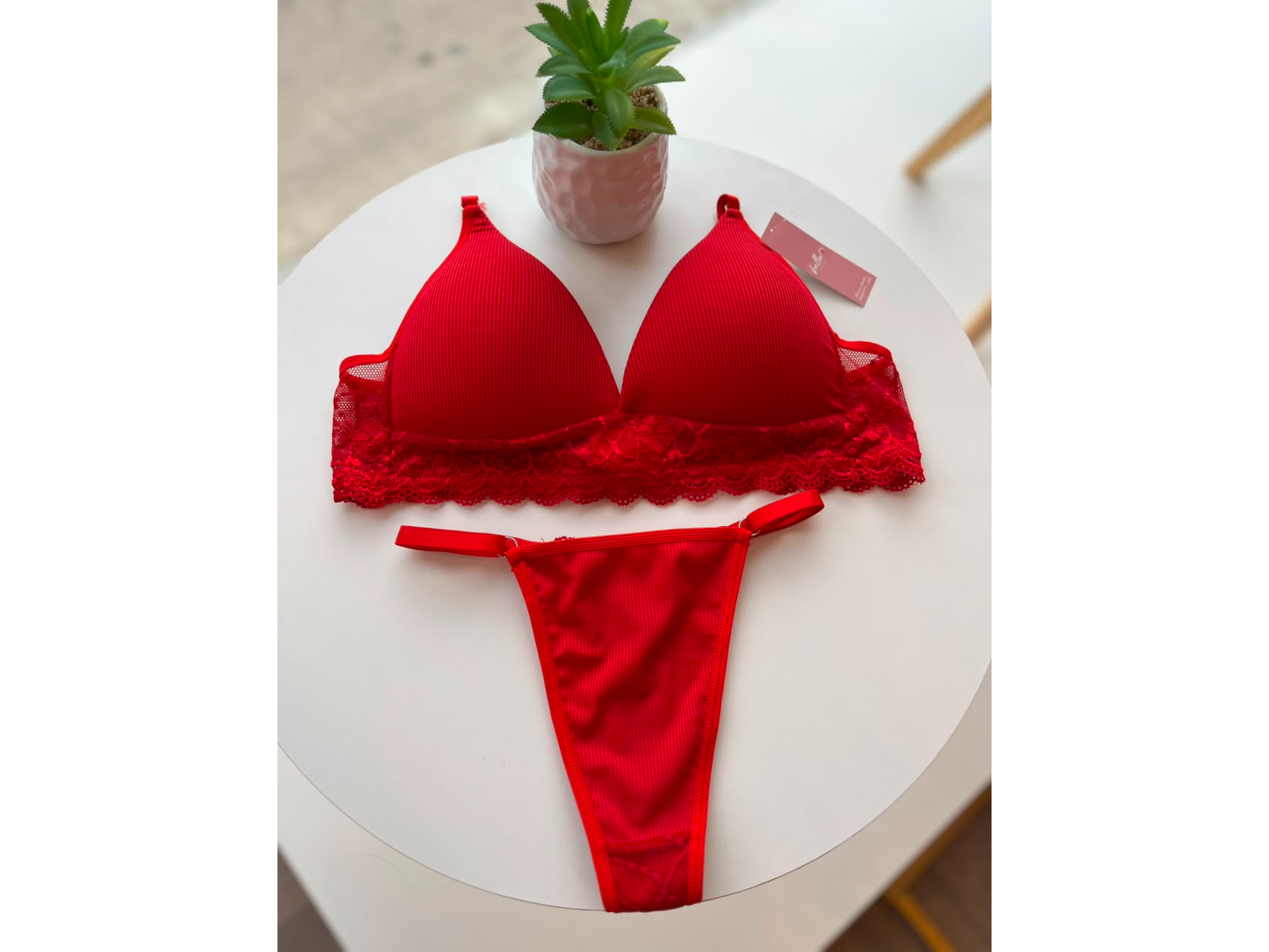 CONJUNTO TRIANGULO MORLEY ROJO