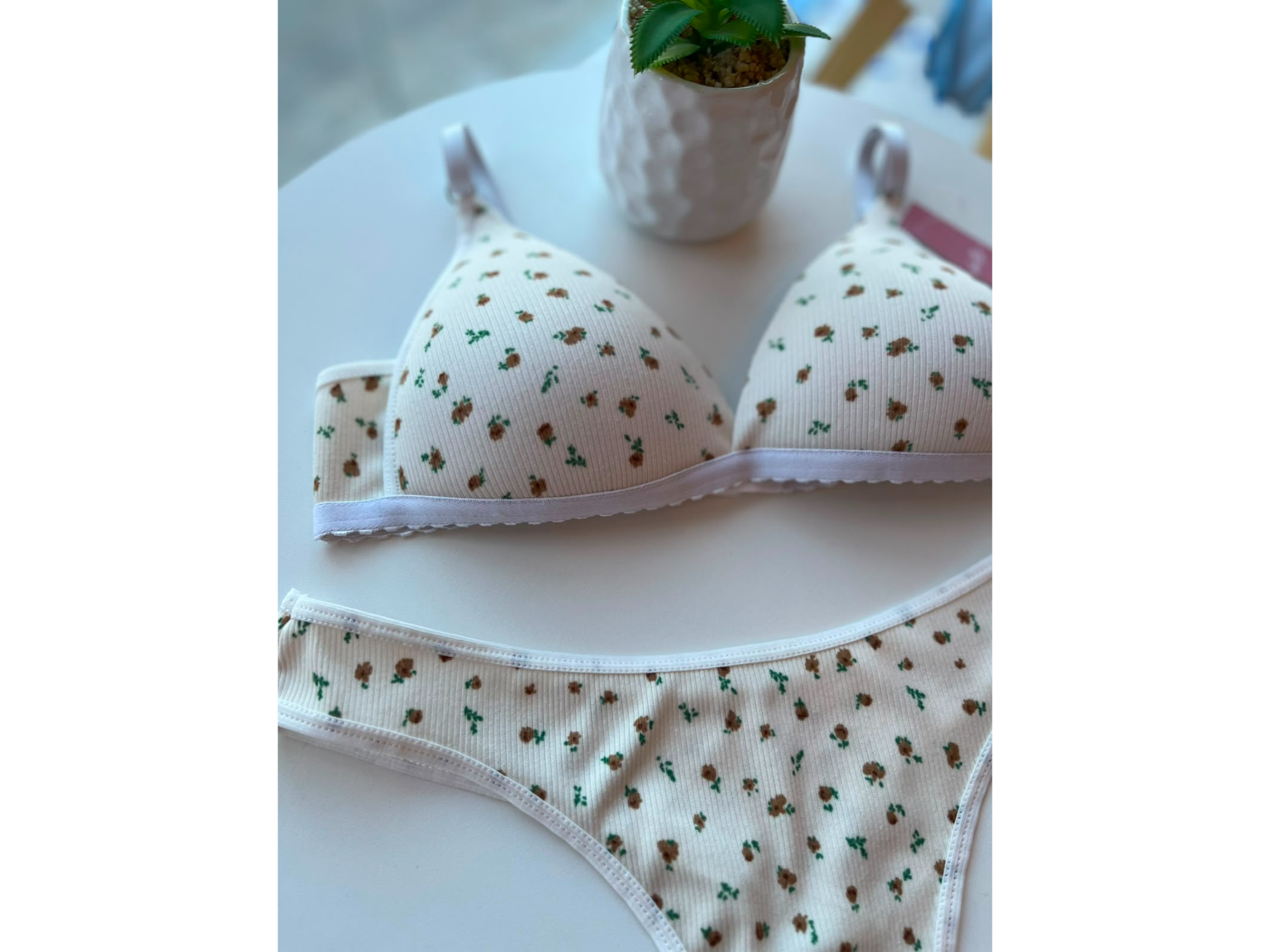 CONJUNTO MORLEY TRIANGULO. BLANCO