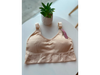 TOP DEPORTIVO SIN BROCHE . NATURAL