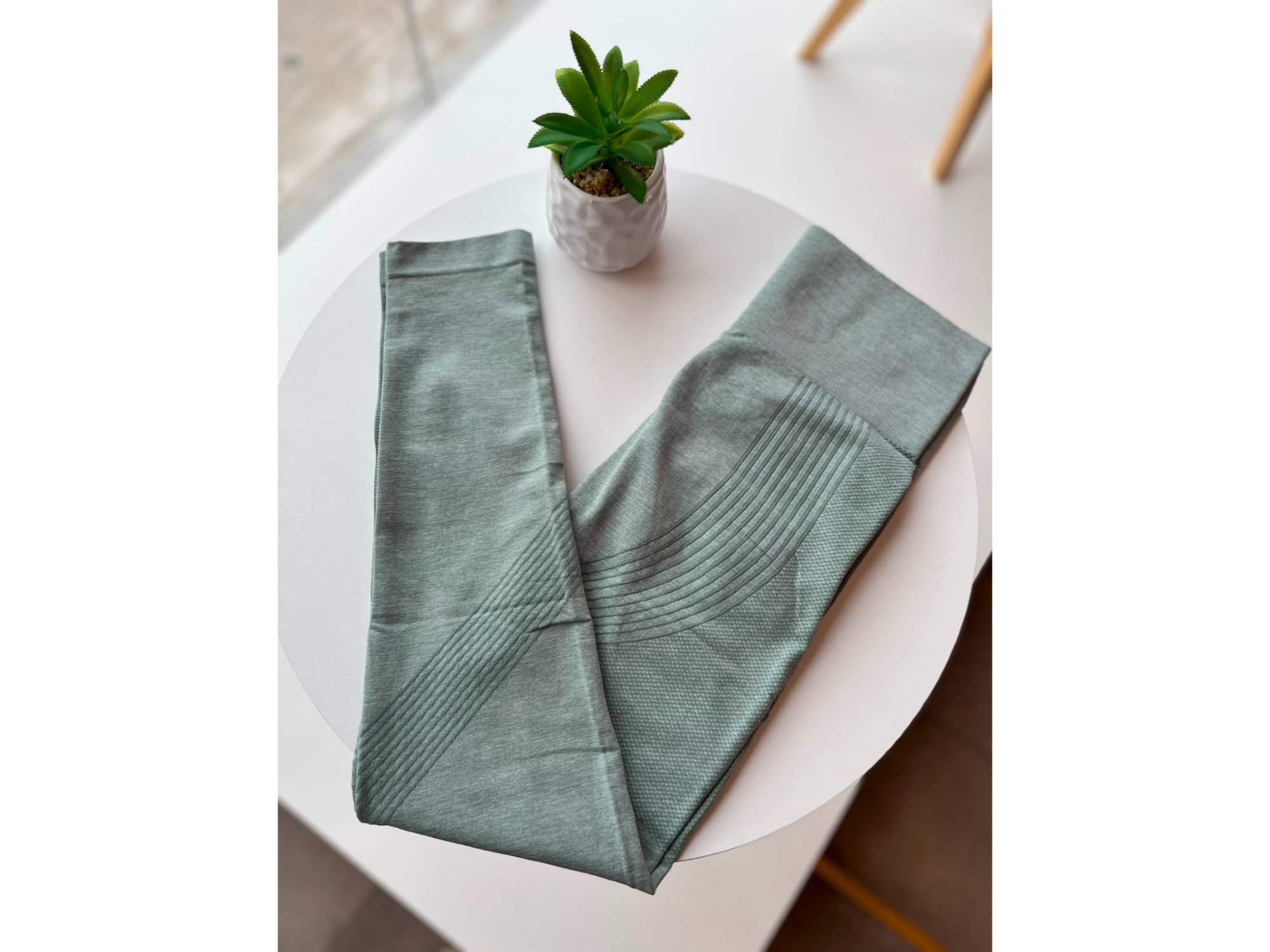 CALZAS EFECTO PUSH UP. VERDE