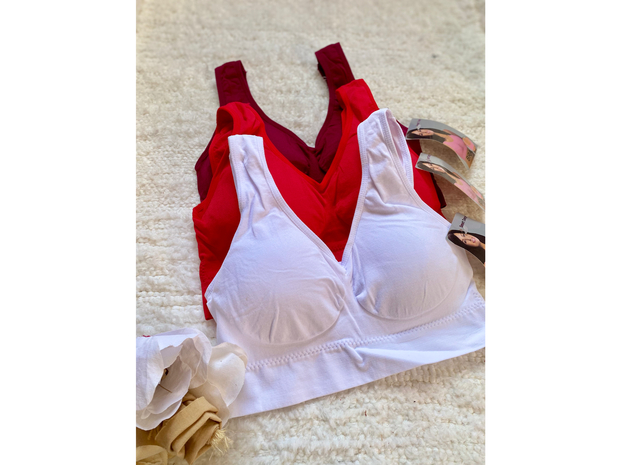 Top deportivos Lycra. TALLE M/L ROJO