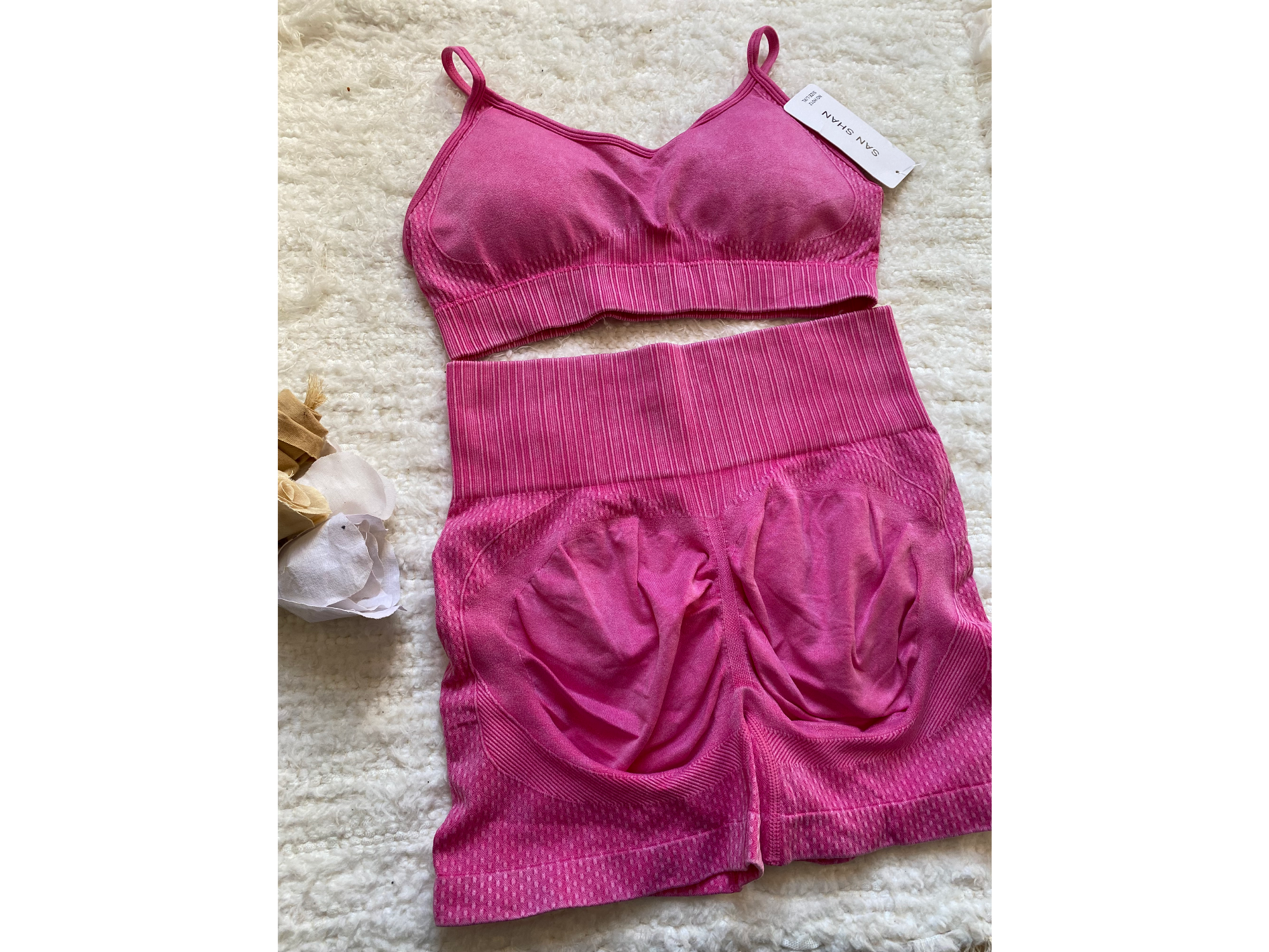 Conjunto Deportivo. TALLE L/XL.FUCSIA