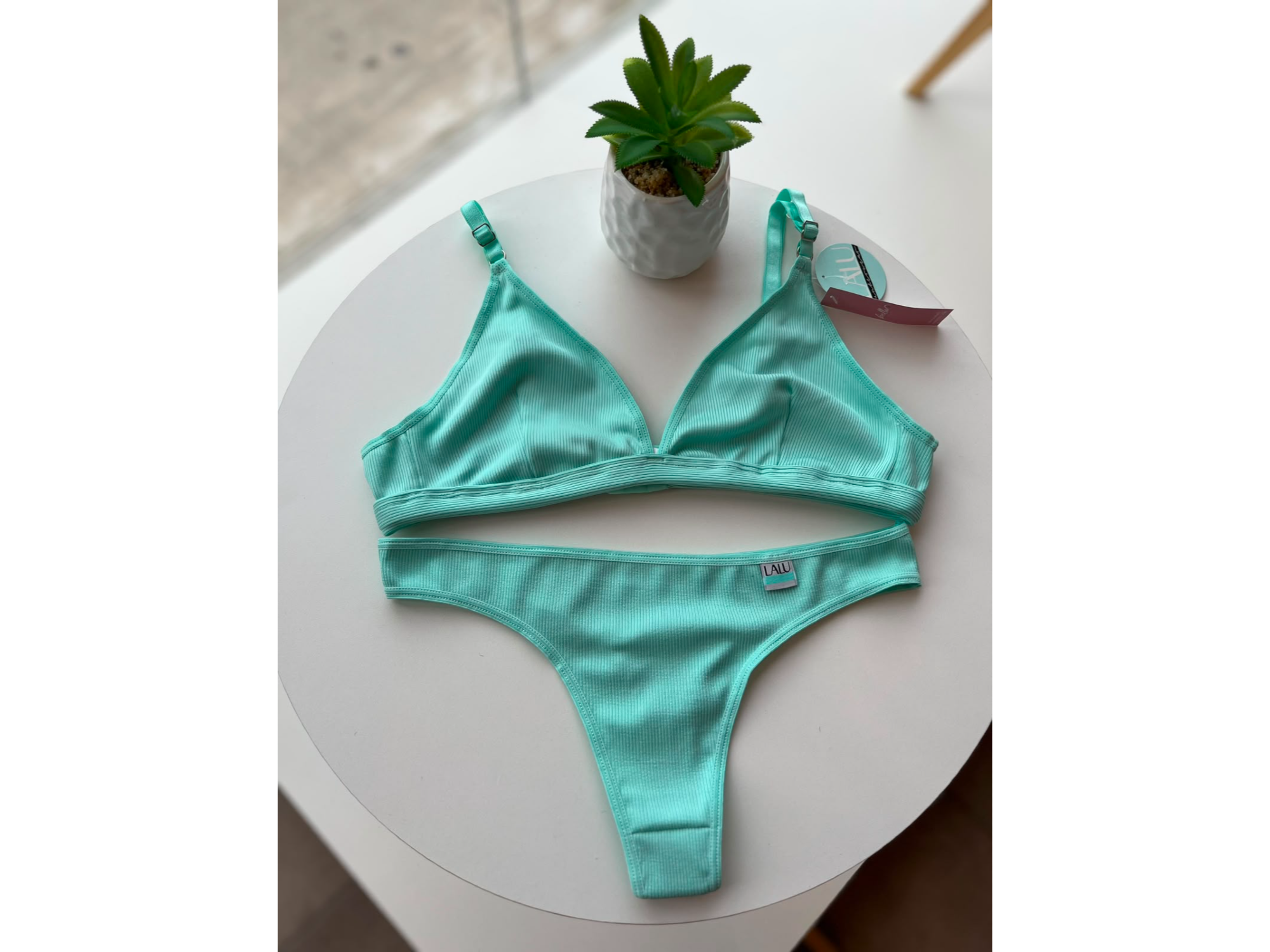 CONJUNTO SIN ARMAR DE MORLEY LALU
