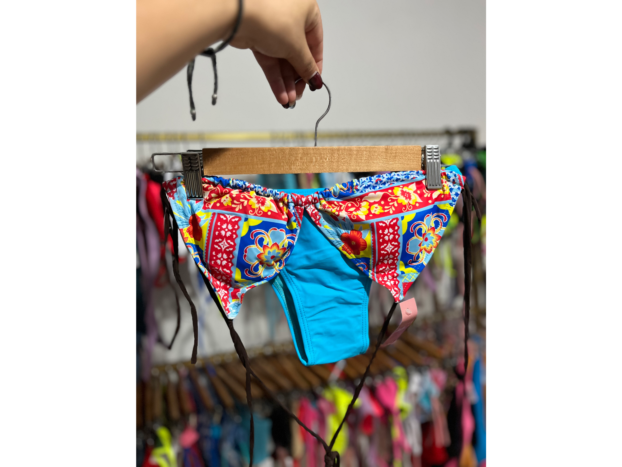 TALLE 85. Con vedetina estampada