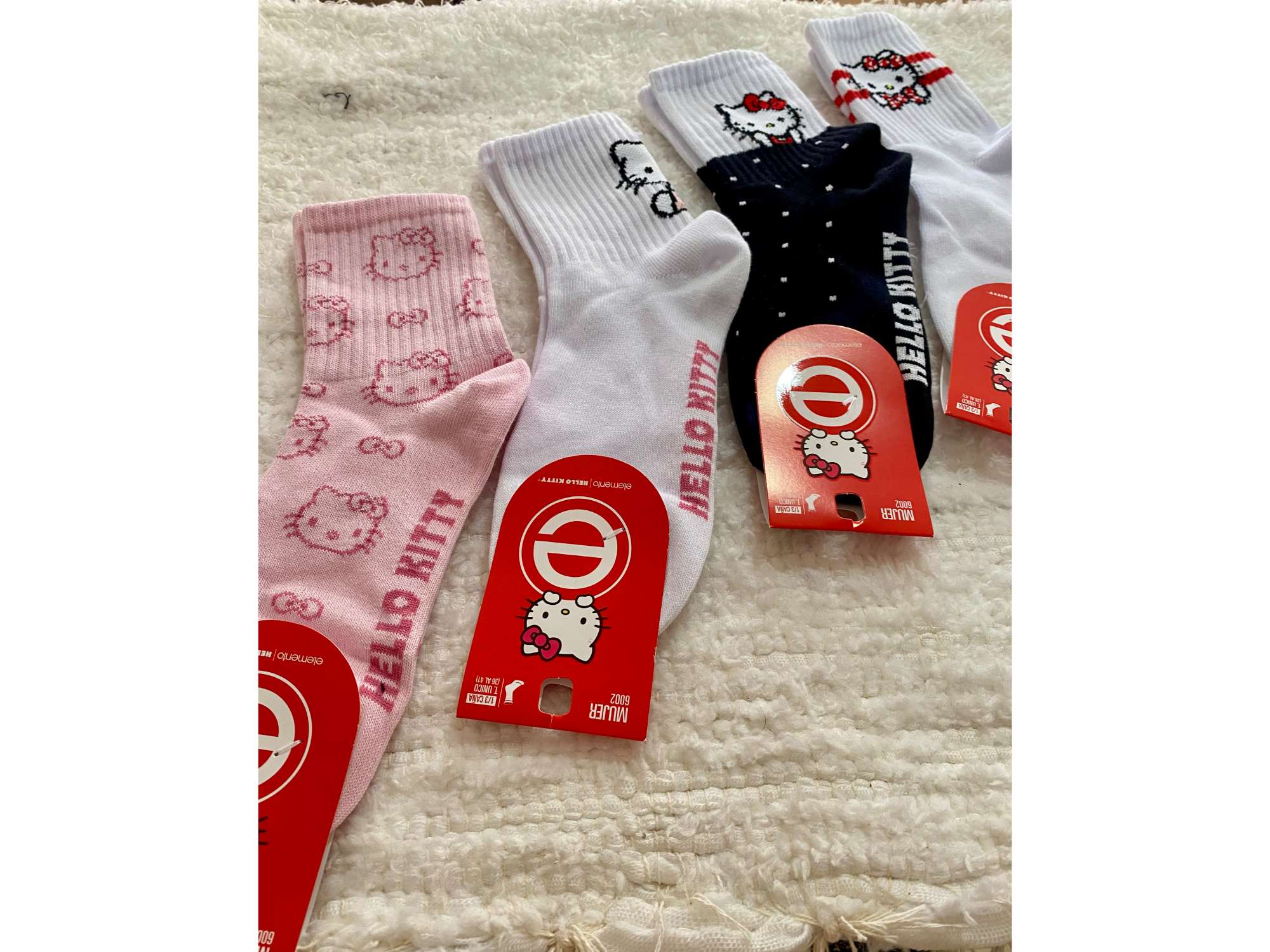 Medias tenis Hello Kitty Mujer!