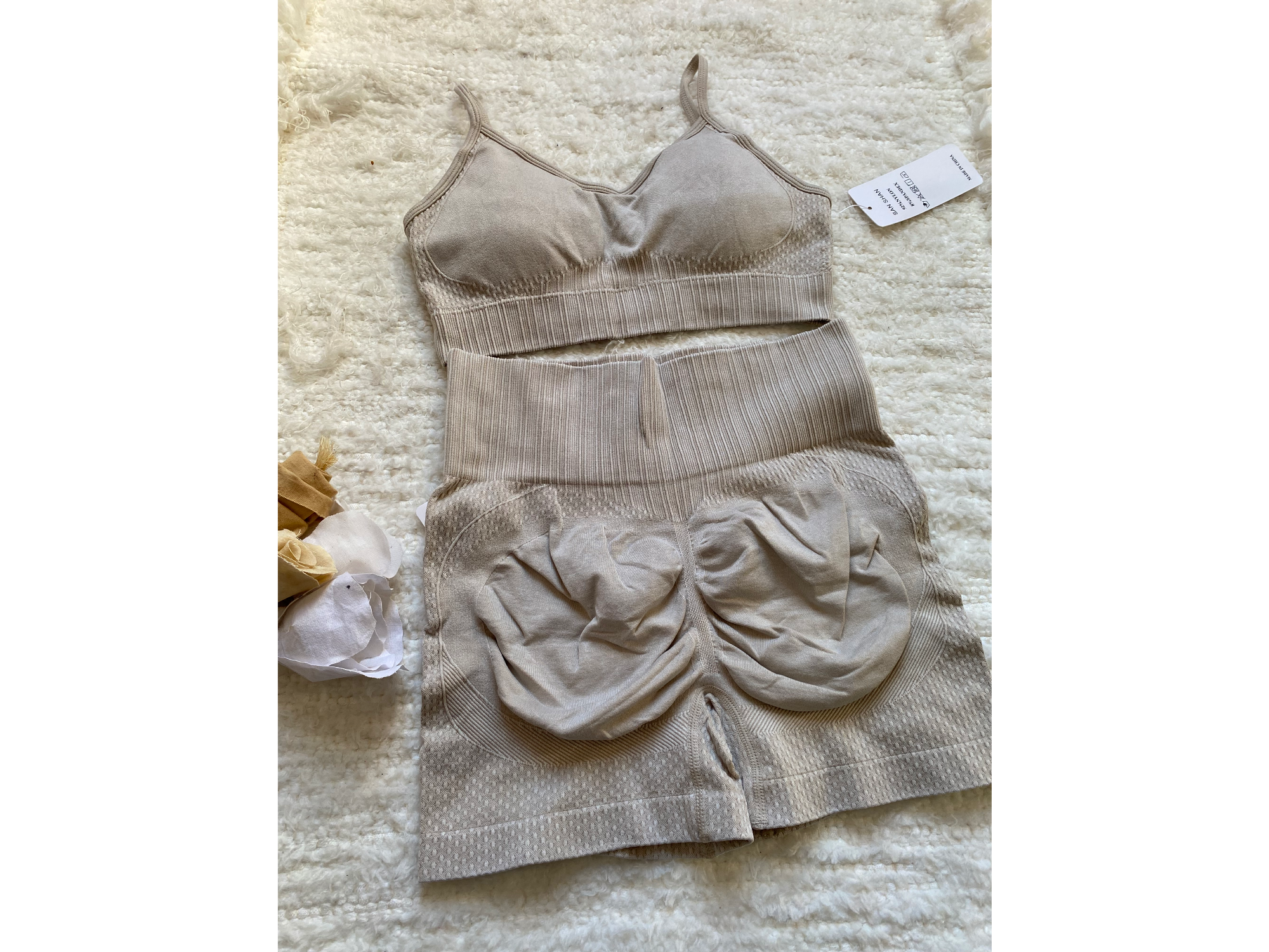 Conjunto Deportivo. TALLE S/M. BEIGE