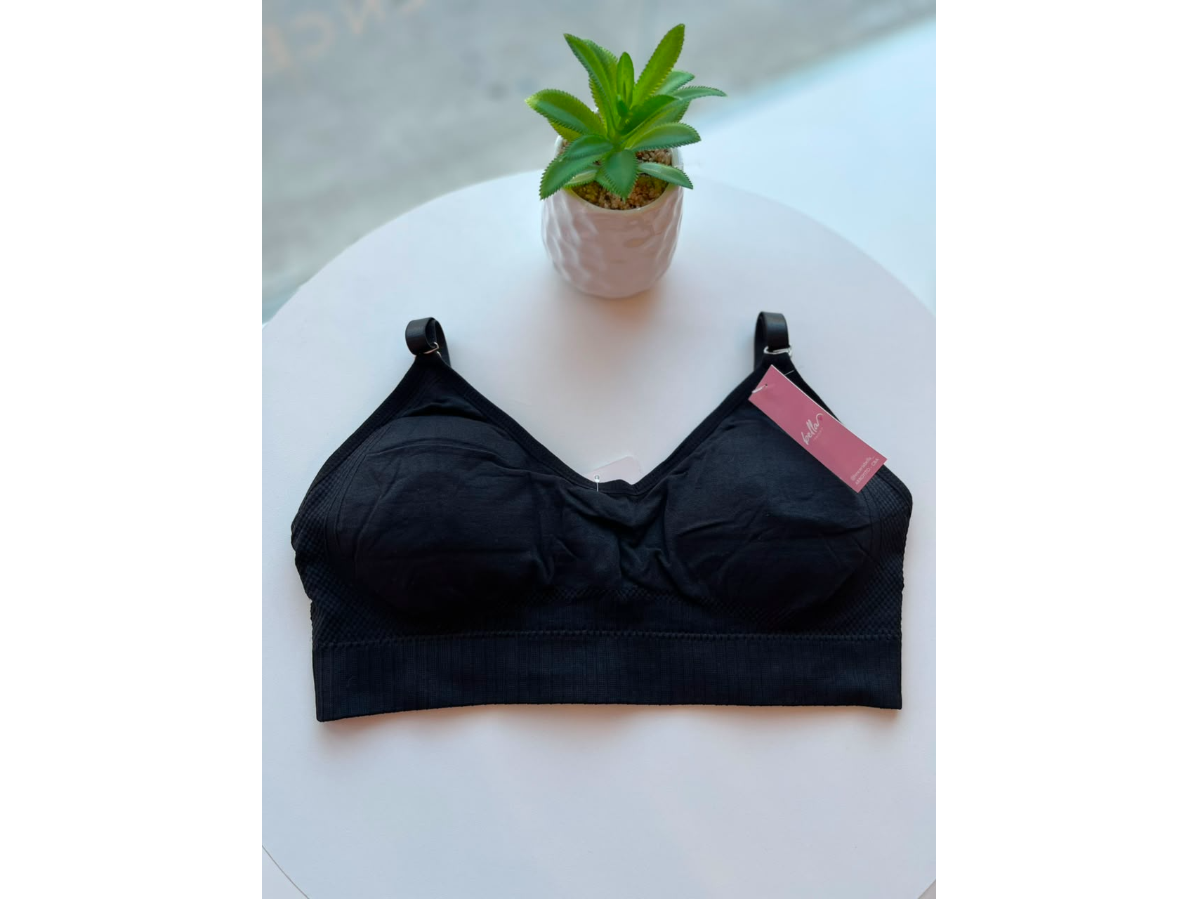 TOP DEPORTIVO SIN BROCHE.NEGRO