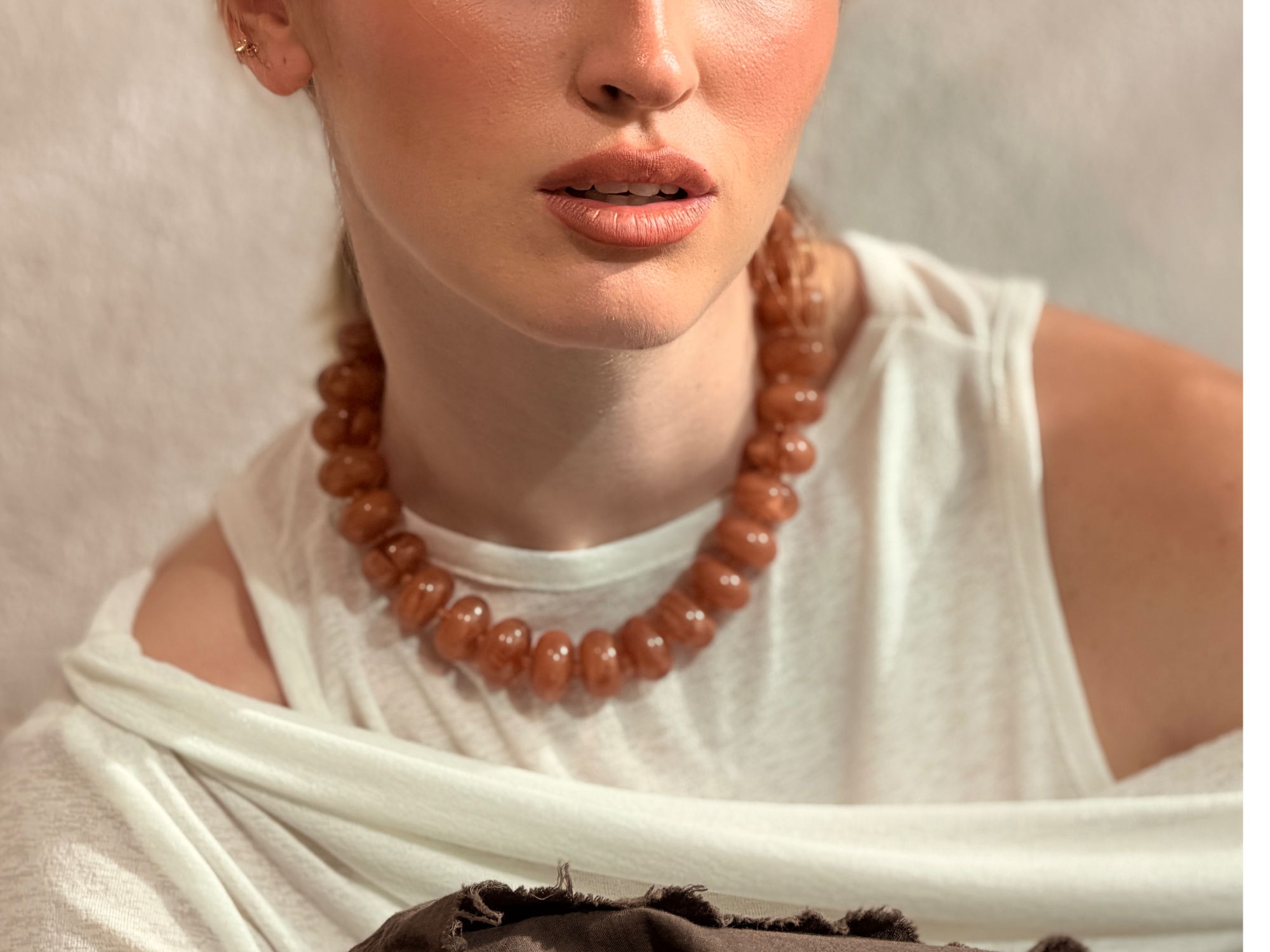 Collar Bold  Caramelo