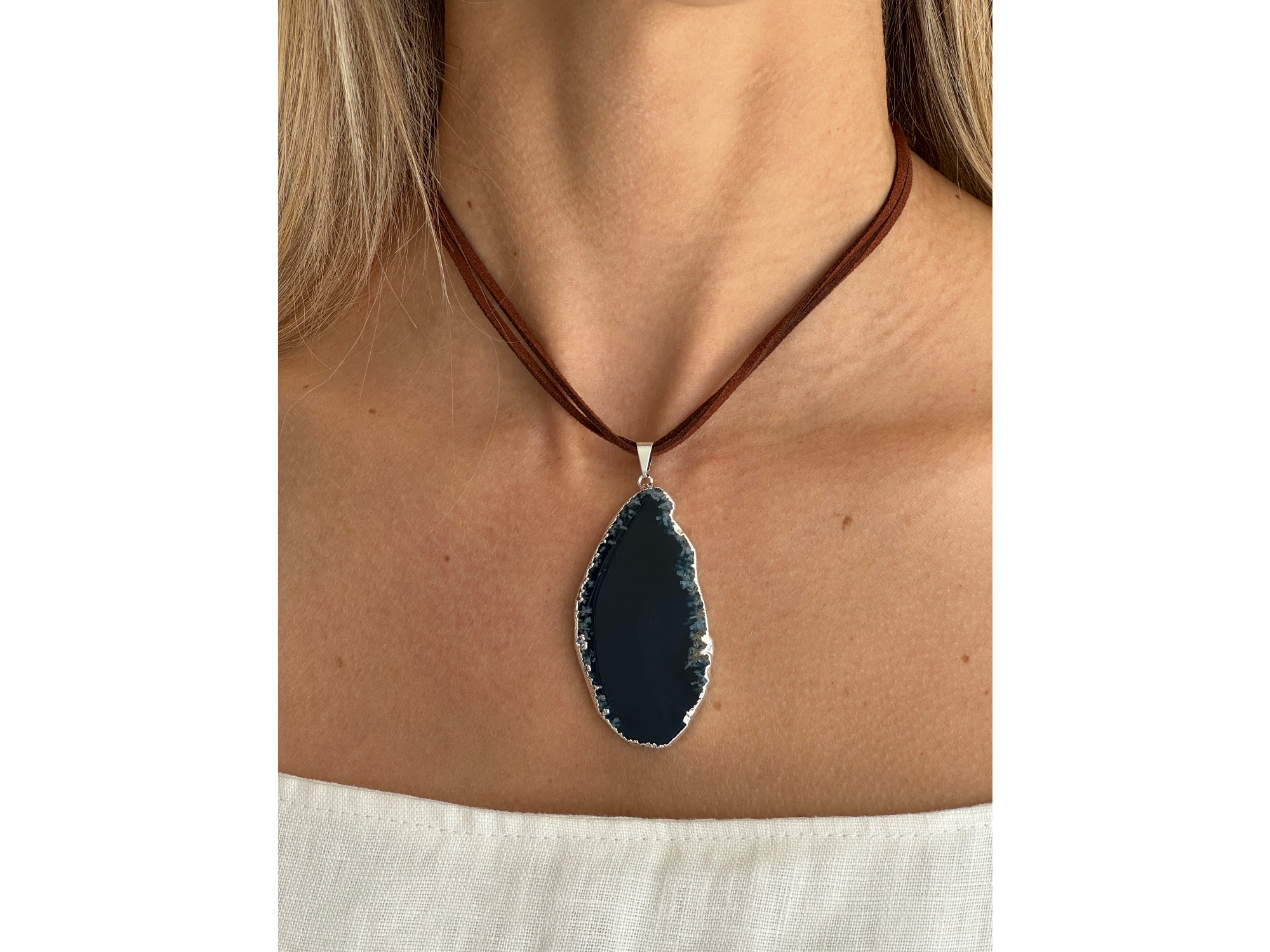 Ágata Engarzada en Alpaca