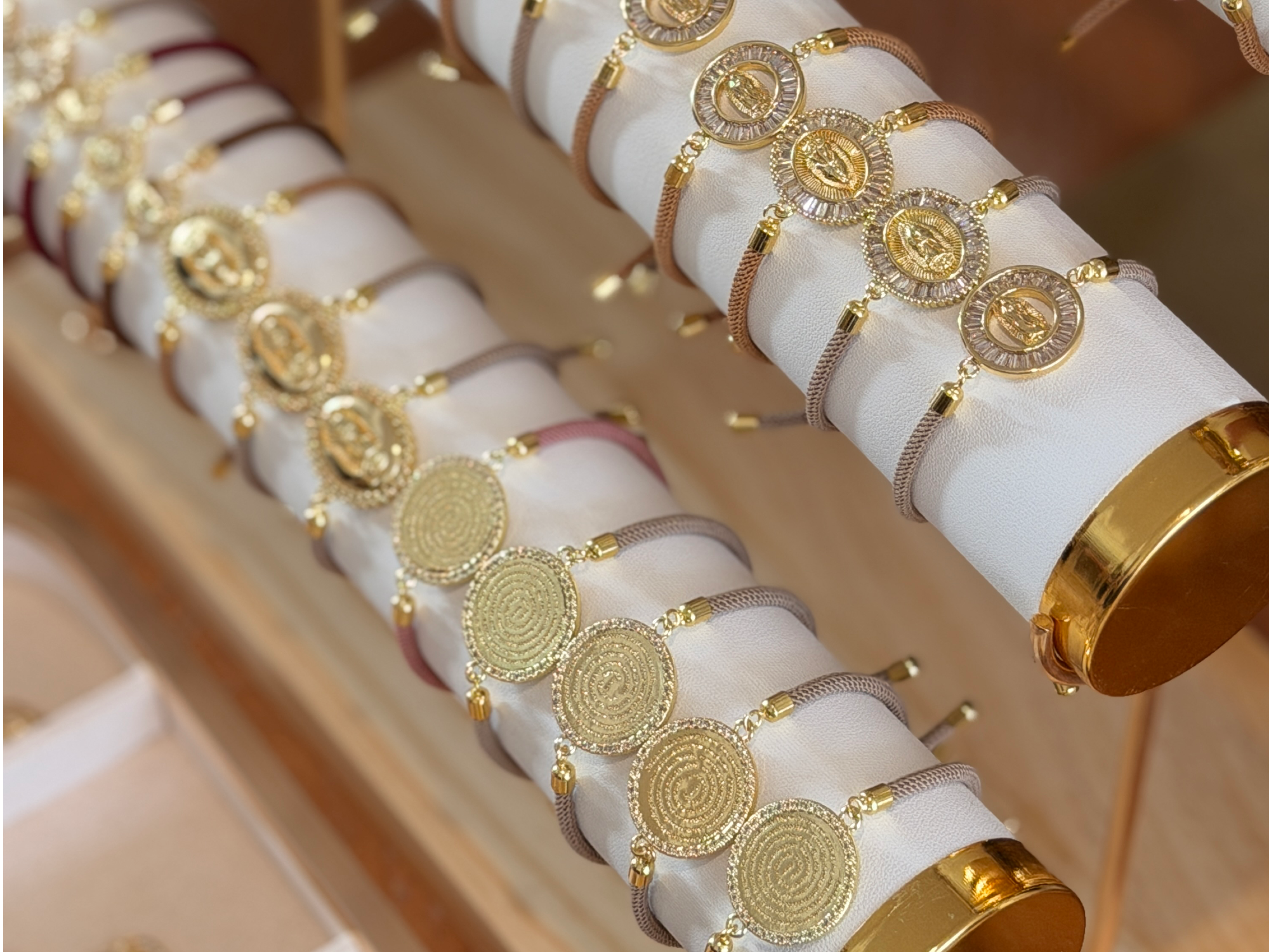 Pulseras Cordón y Gold Filled