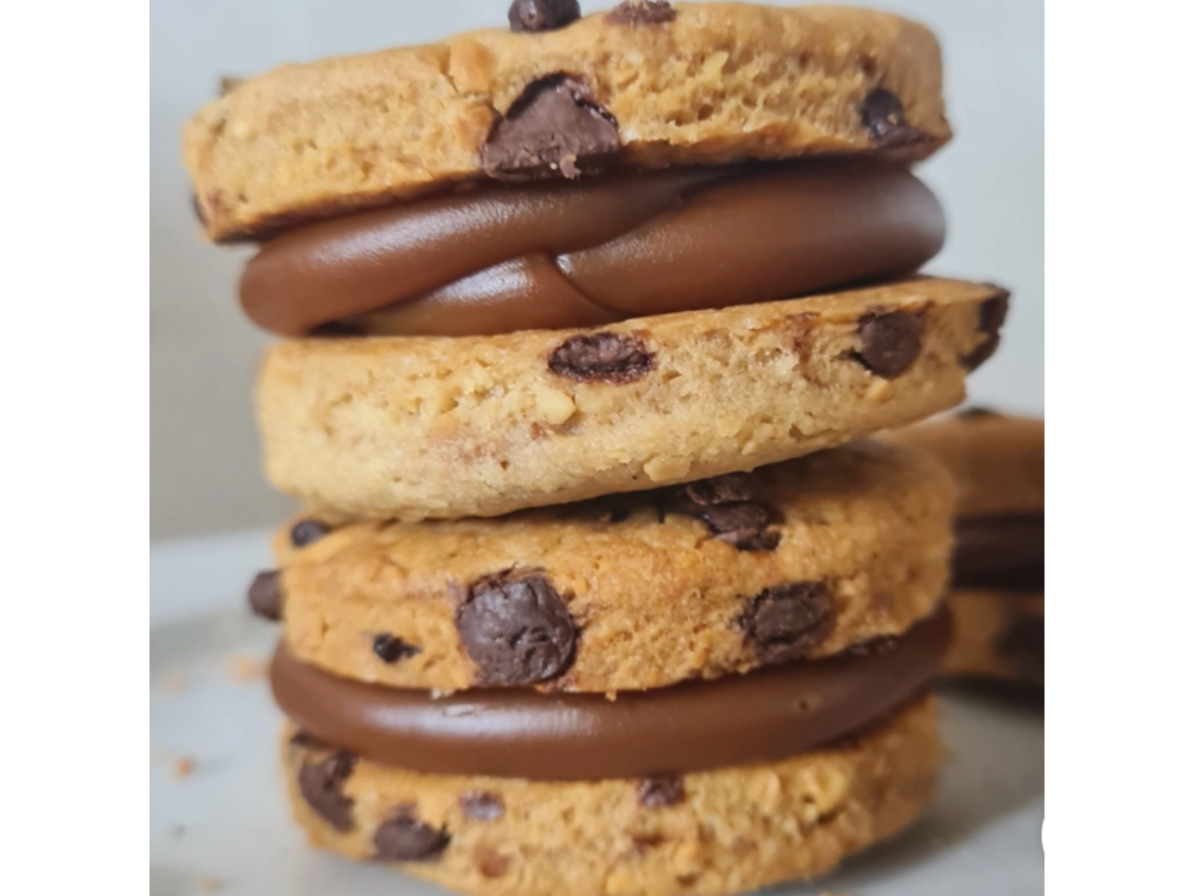 Alfajores keto de almendras sin azúcar