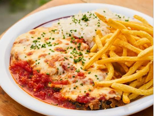 Milanesa de carne a la napolitana