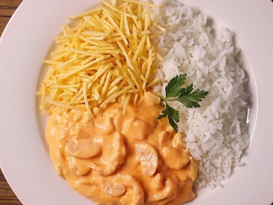 Strogonoff de frango