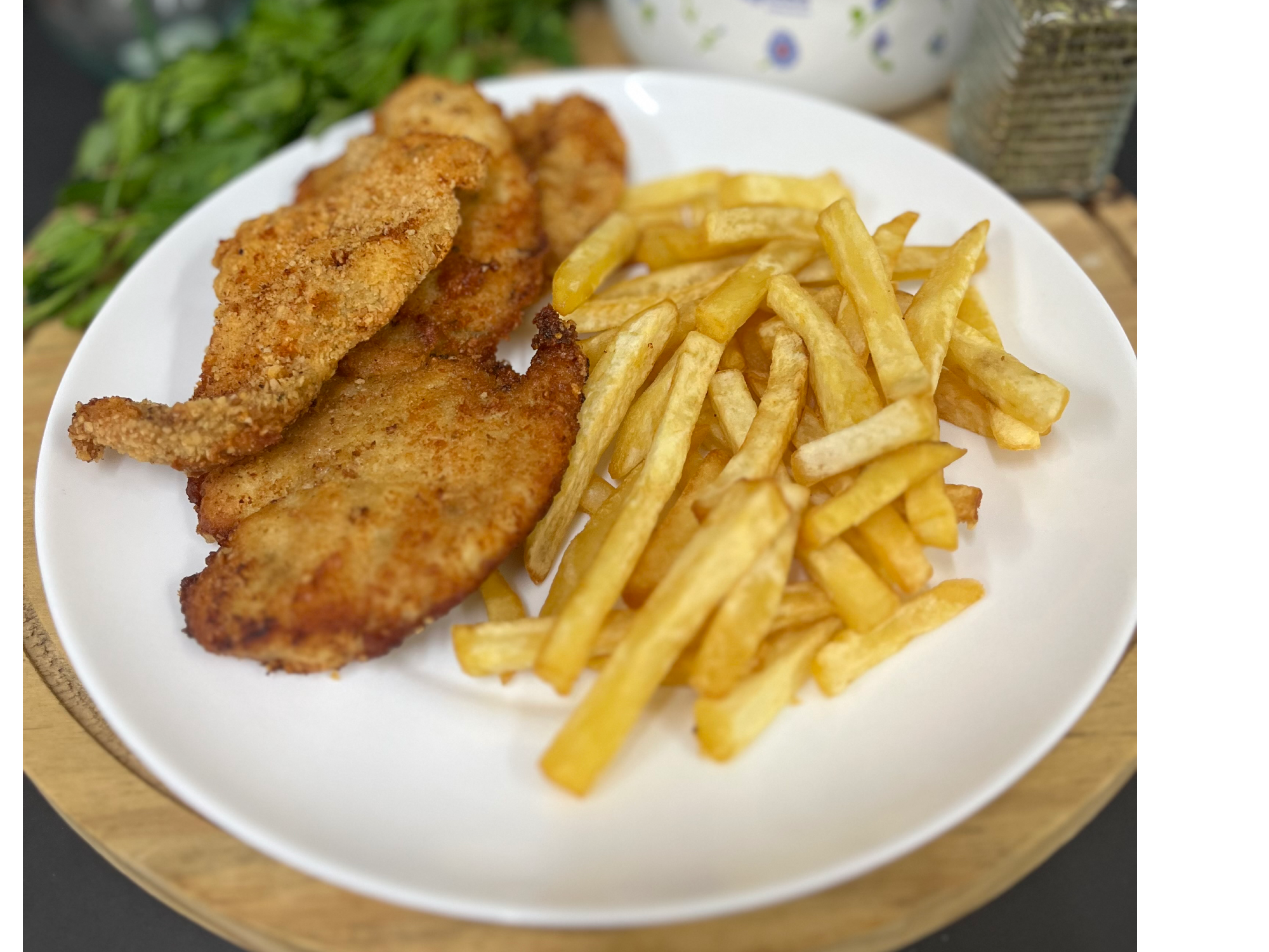 Suprema con papas fritas
