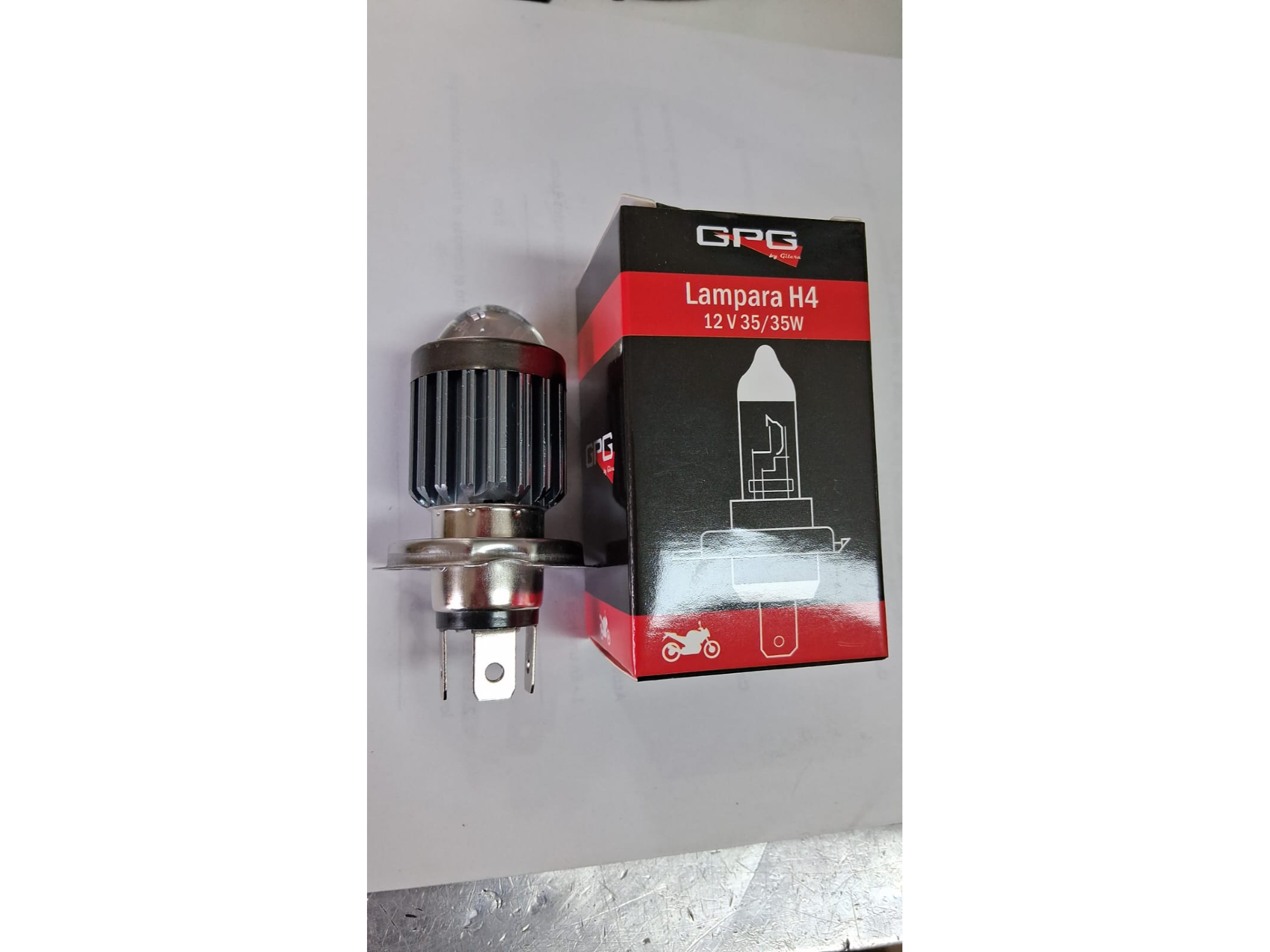 LAMPARA LED H4