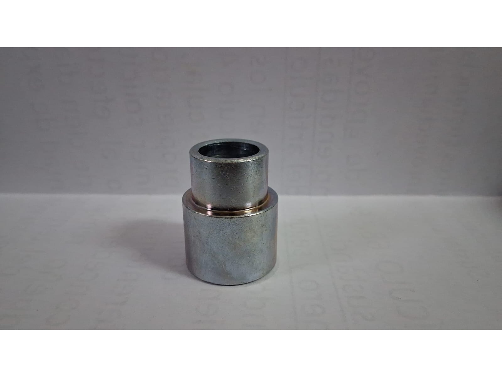 (06) BUJE PORTA CORONA SKUA 150