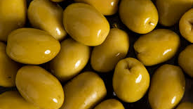 aceitunas verdes envasadas