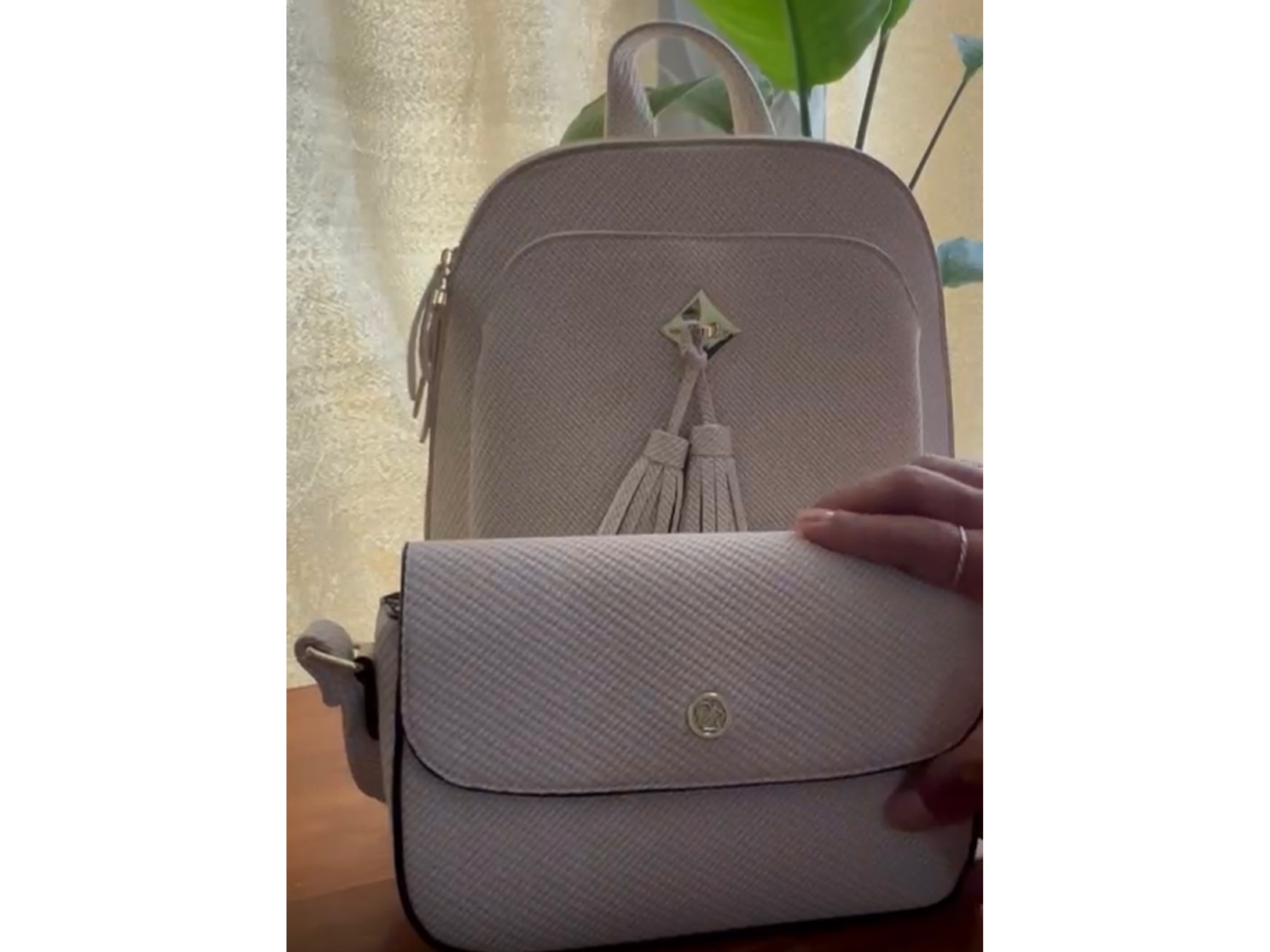 Mochila Importada Ardilla Roja + Bandolera | Premium