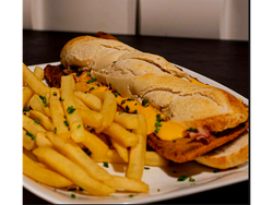 SANDWICH CHEDDAR (POLLO)