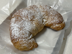 Medialuna C/ Crema Pastelera