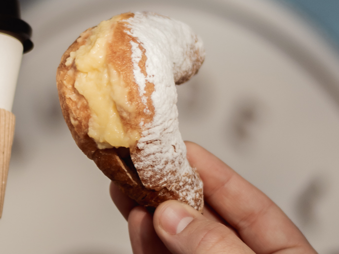 Medialuna C/ Crema Pastelera