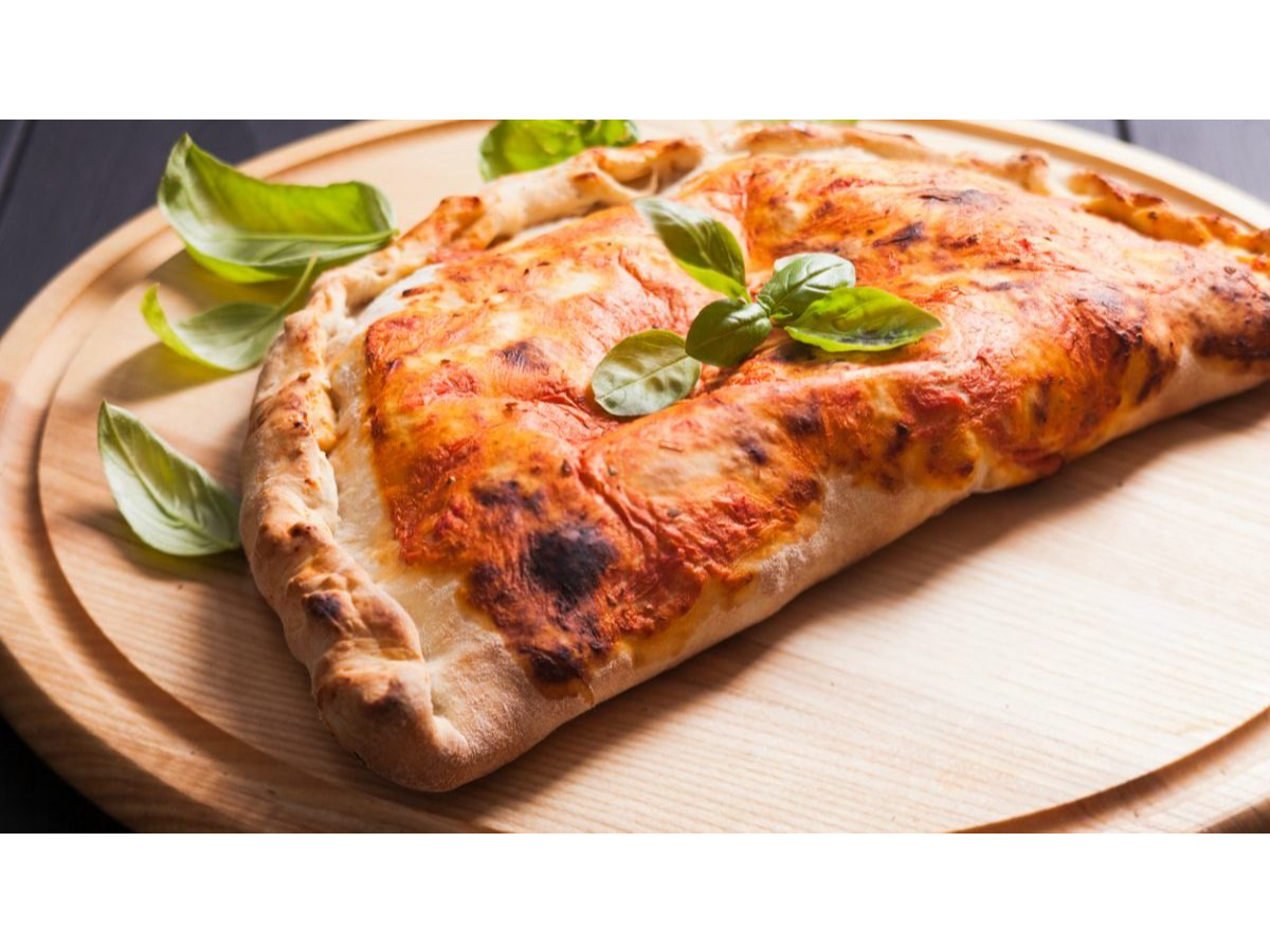 CALZONE