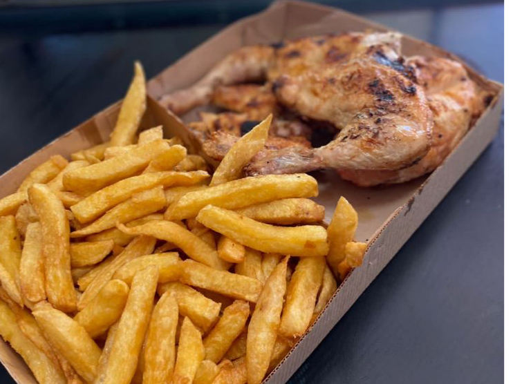1 POLLO CON GUARNICIÓN de Los leños