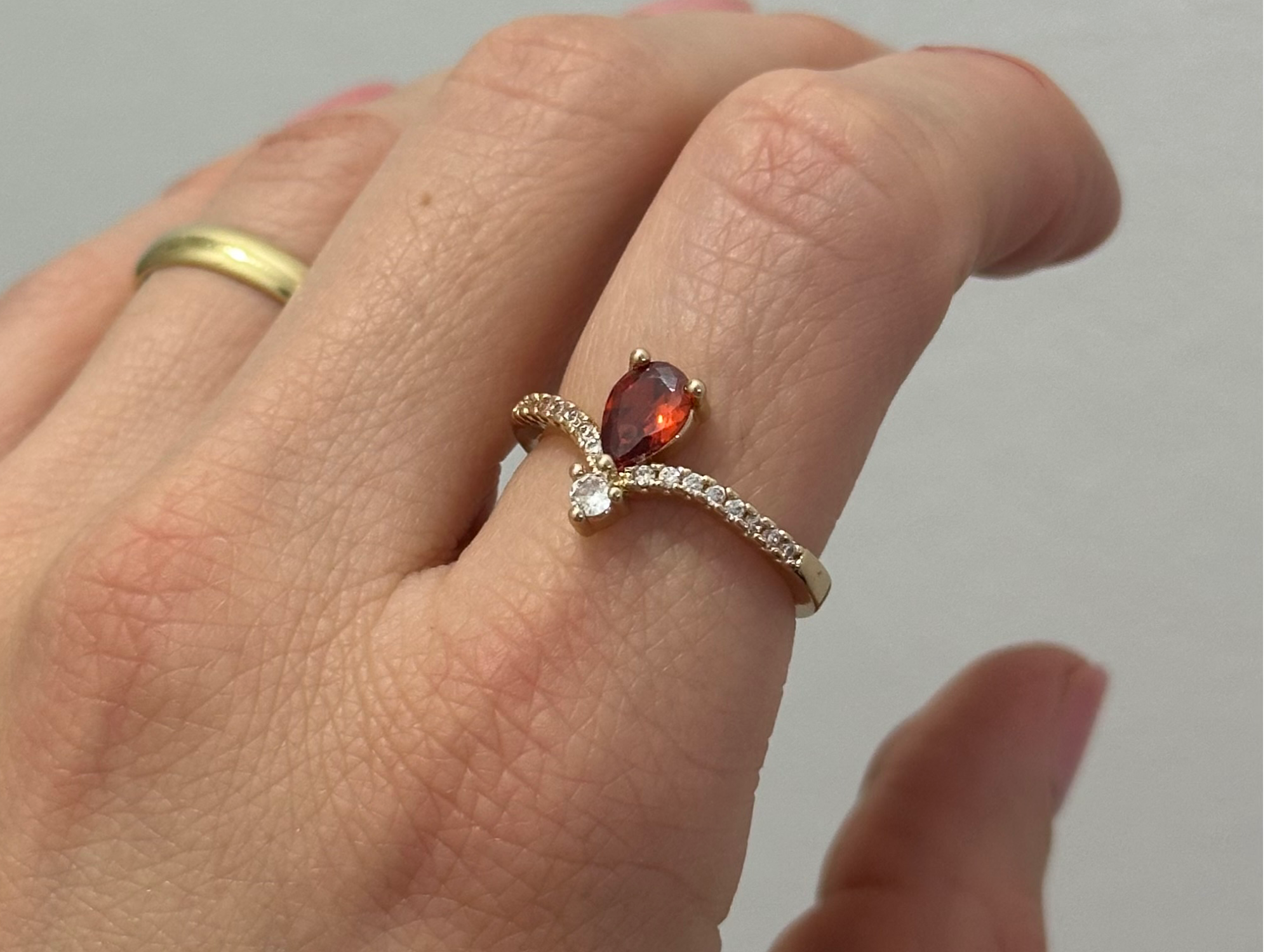 Anillo AD4