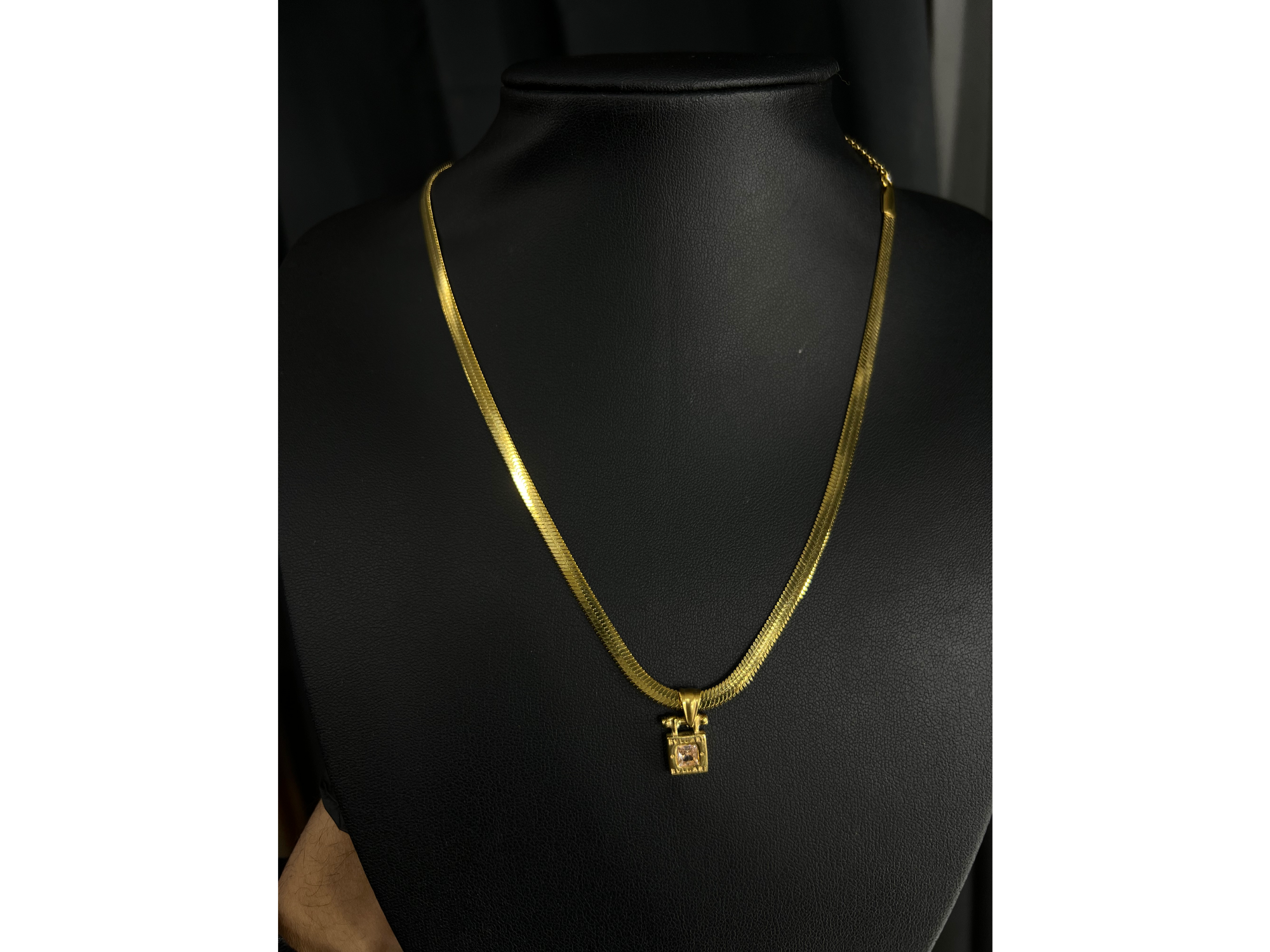 Cadena Víbora 50CM + Dije Bvlgari