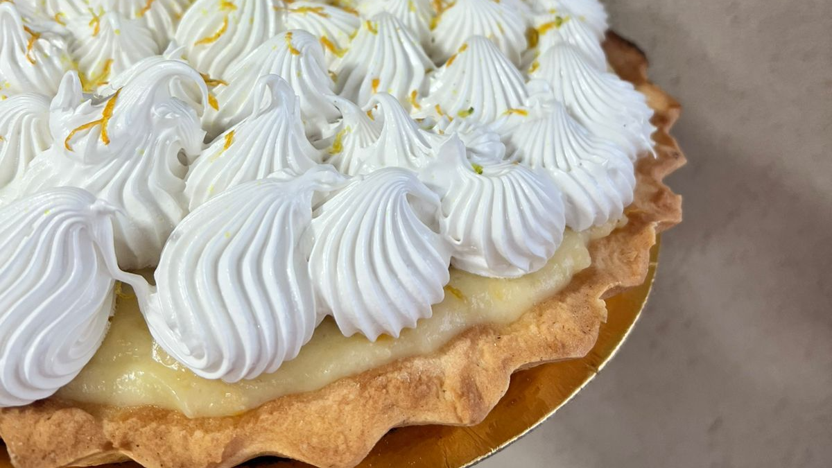 LEMON PIE
