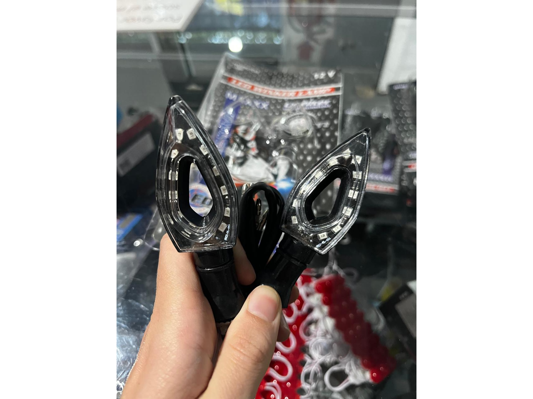 FARO DE GIRO LED SIMIL CARBONO JGO.