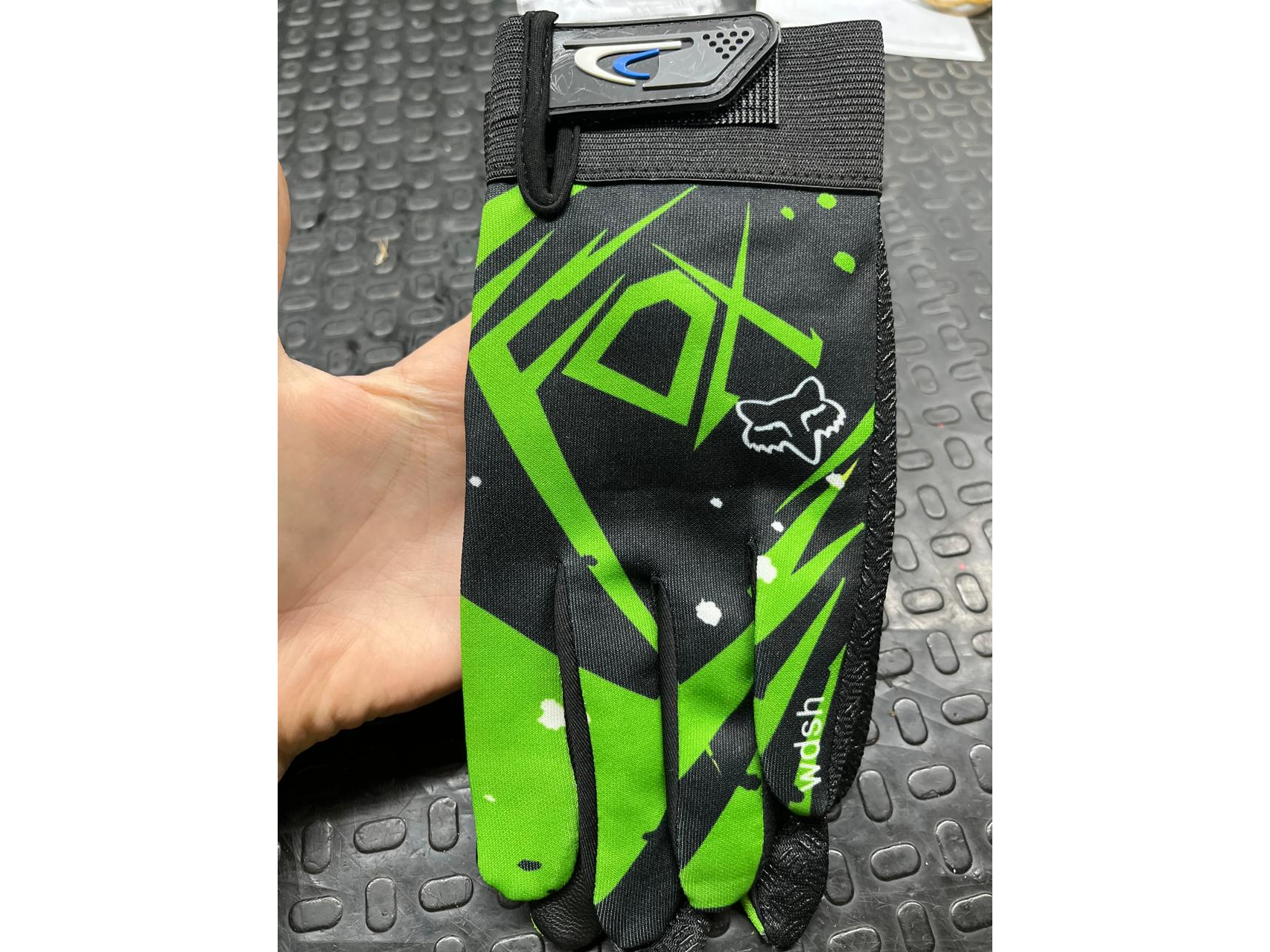 GUANTES REPLICA FOX TALLE UNICO