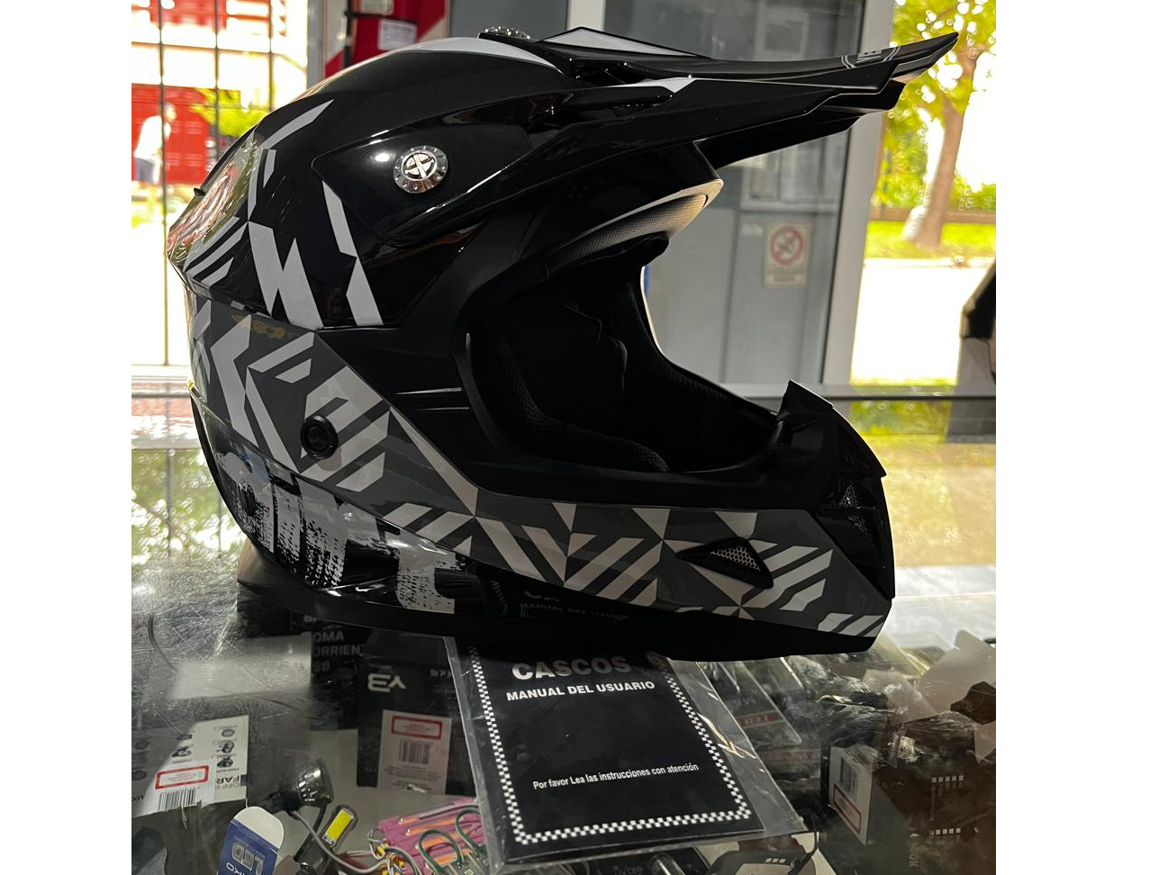 CASCO YEMA CROSS YM915