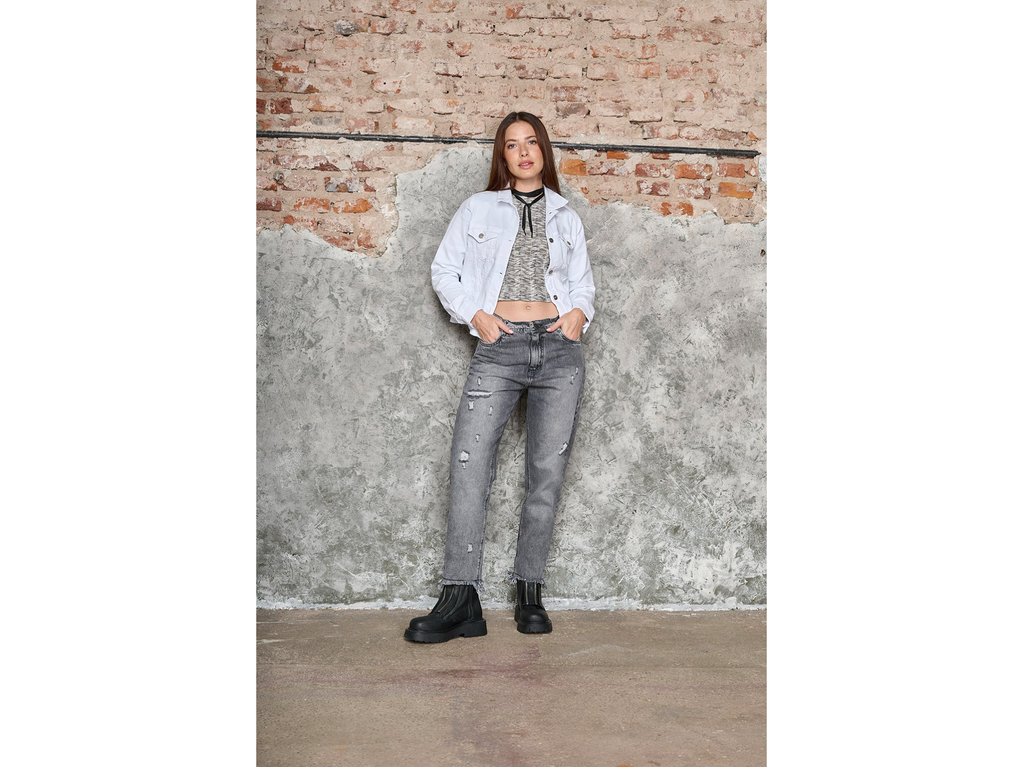 BOYFRIEND ROTO FLECO GRIS