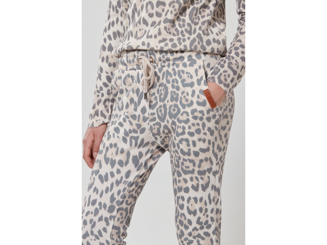 BABUCHA NELL LEOCAZA