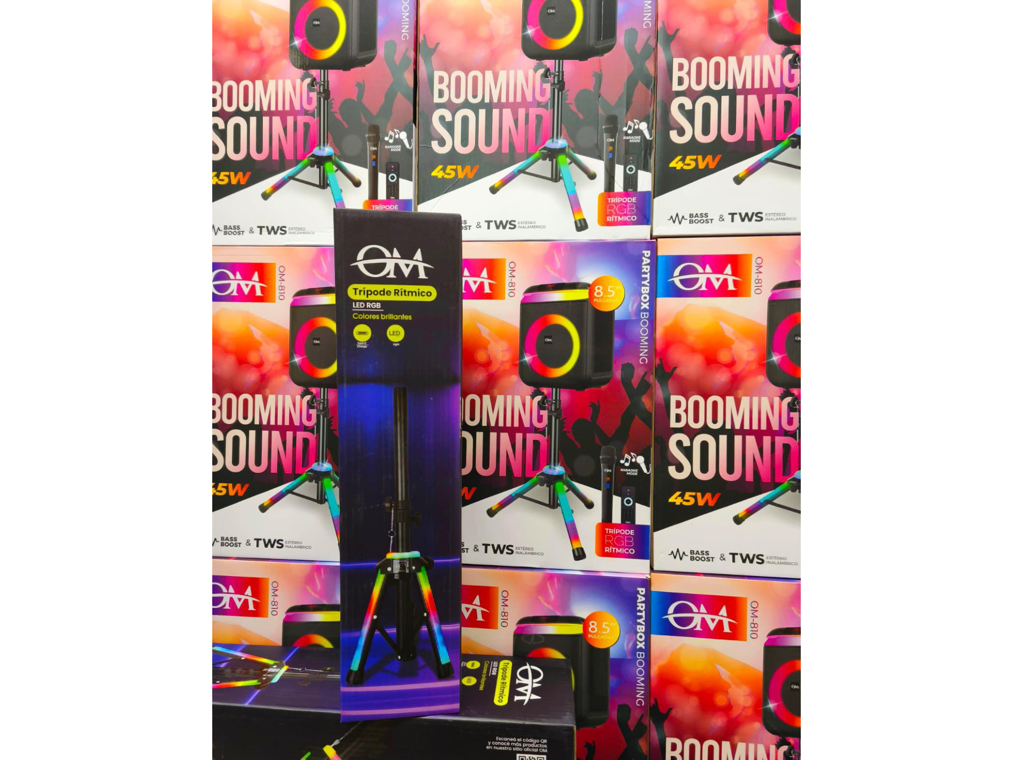 PARLANTE BOOMING 8.5" SOUND 45W CON TRIPODE LED RGB (OM-810)
