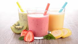 JUGOS NATURALES CON LEHE