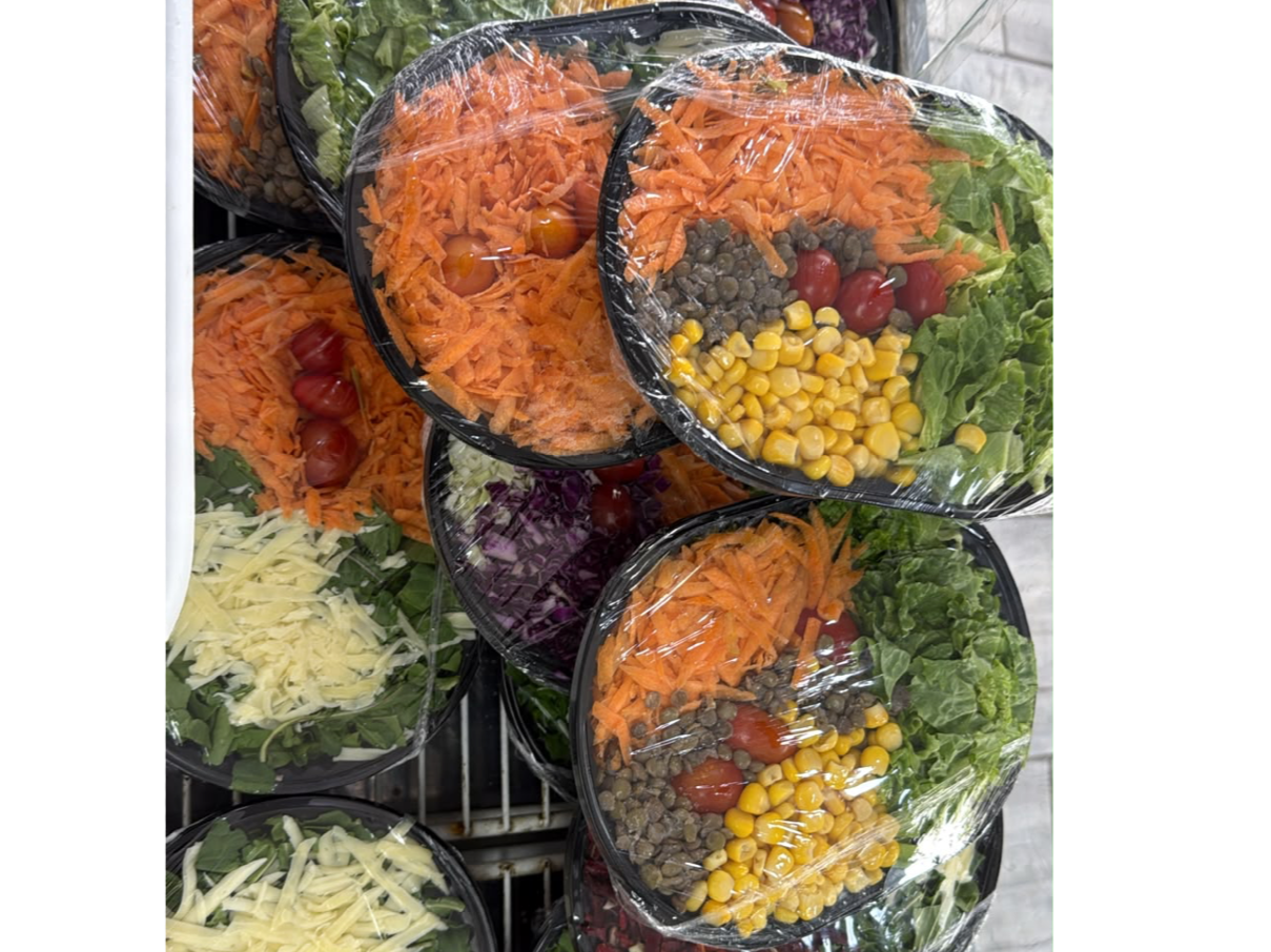 ENSALADAS LISTAS VARIAS BANDEJA A ELECCIÓN