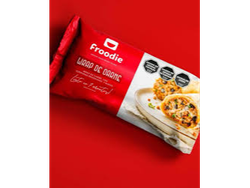 Wrap de carne desmechada y cheddar