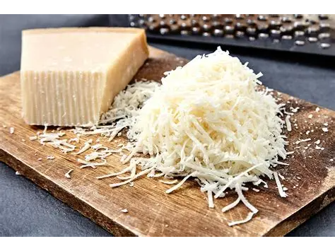 QUESO RALLADO GRUESO -PAQ. 1 KG