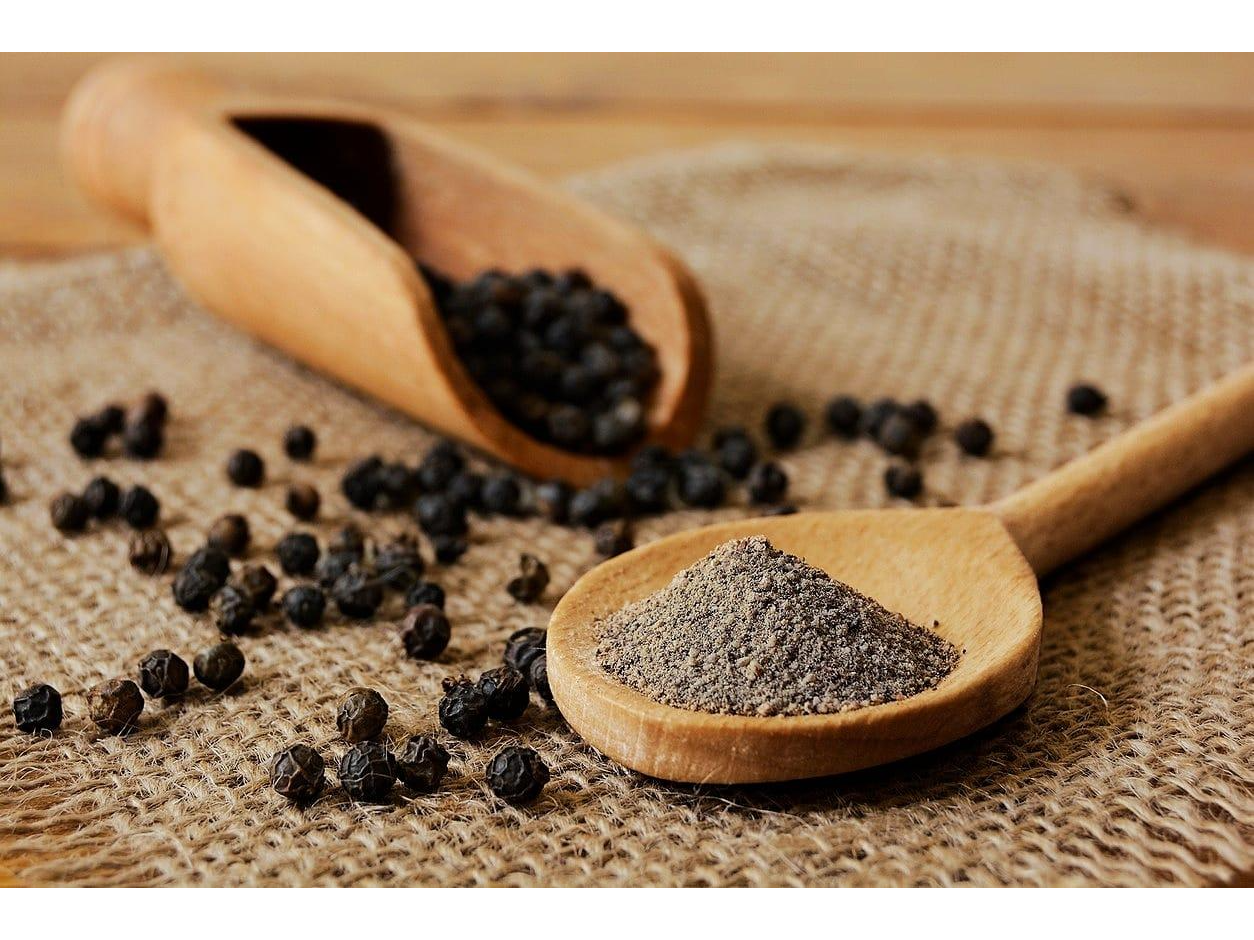 PIMIENTA NEGRA MOLIDA