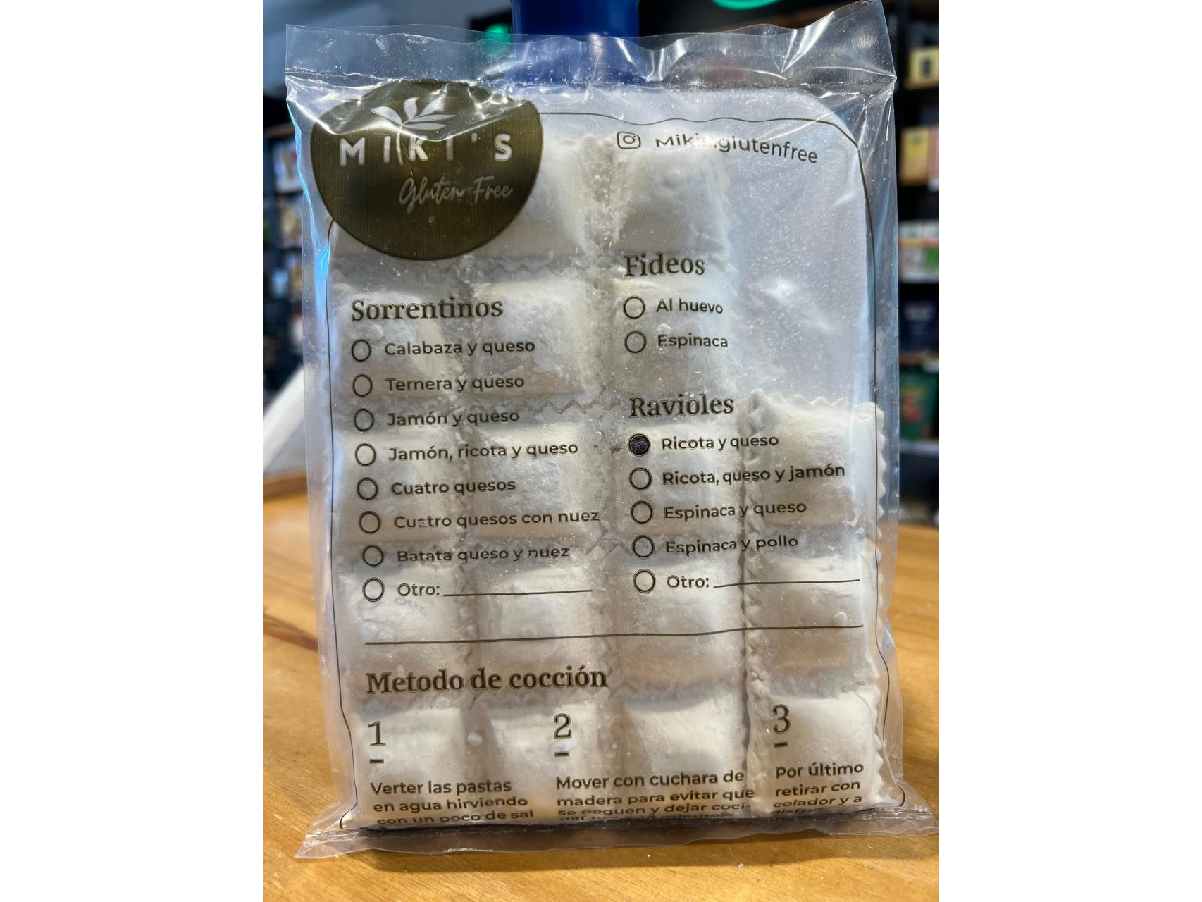 RAVIOLES DE RICOTA Y QUESO