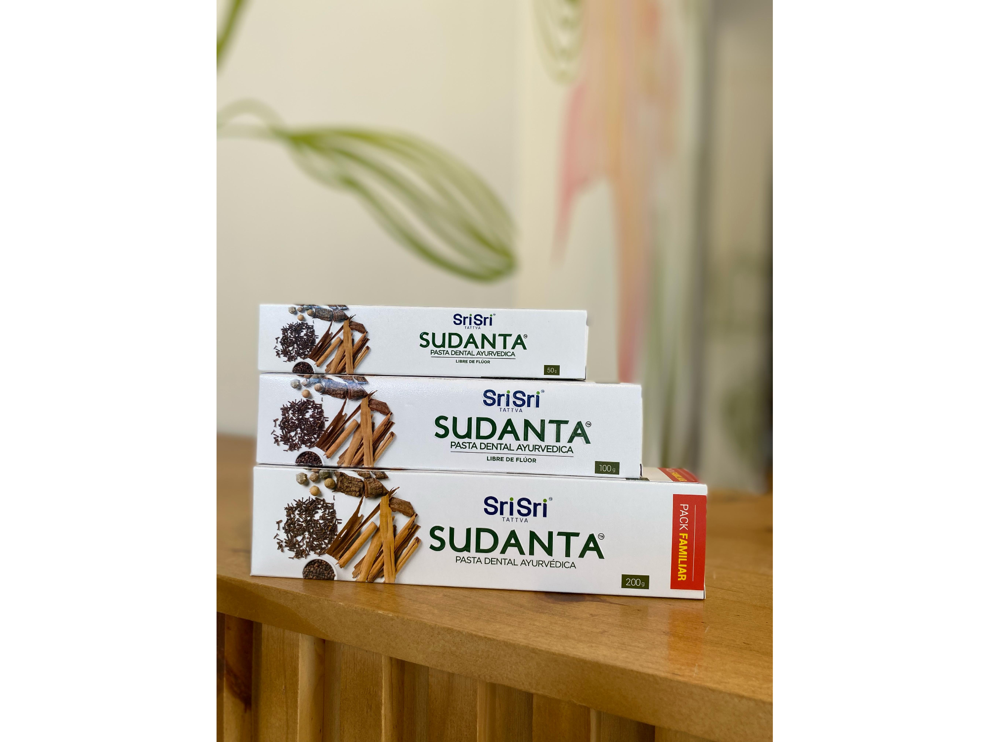 PASTA DENTAL (SRISRI)