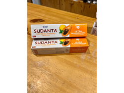 SUDANTA HALF - PASTA DENTAL AYURVEDICA ULTRA BLANQUEADORA