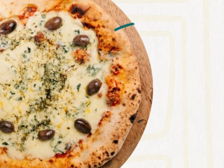 Pizza Roquefort