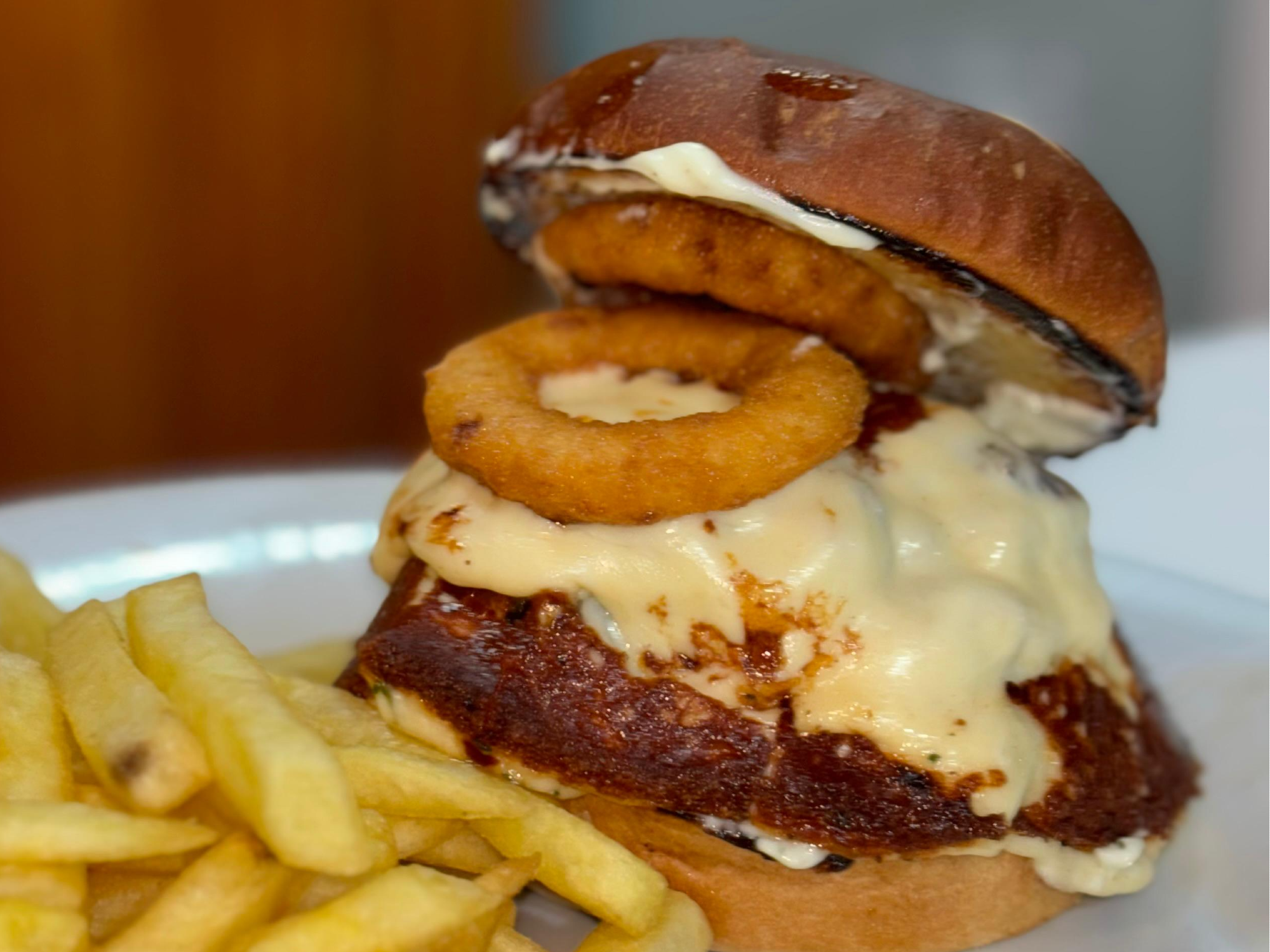 TRIPLE BAJON