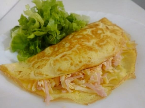 Omelette de jamon y queso
